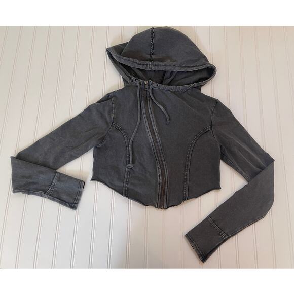 Urban Outfitters Out From Under Aiden Asymmetrical Zip Cropped Sweatshirt Medium - Picture 1 of 7